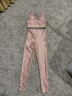 Pink Leopard Print Yoga Set